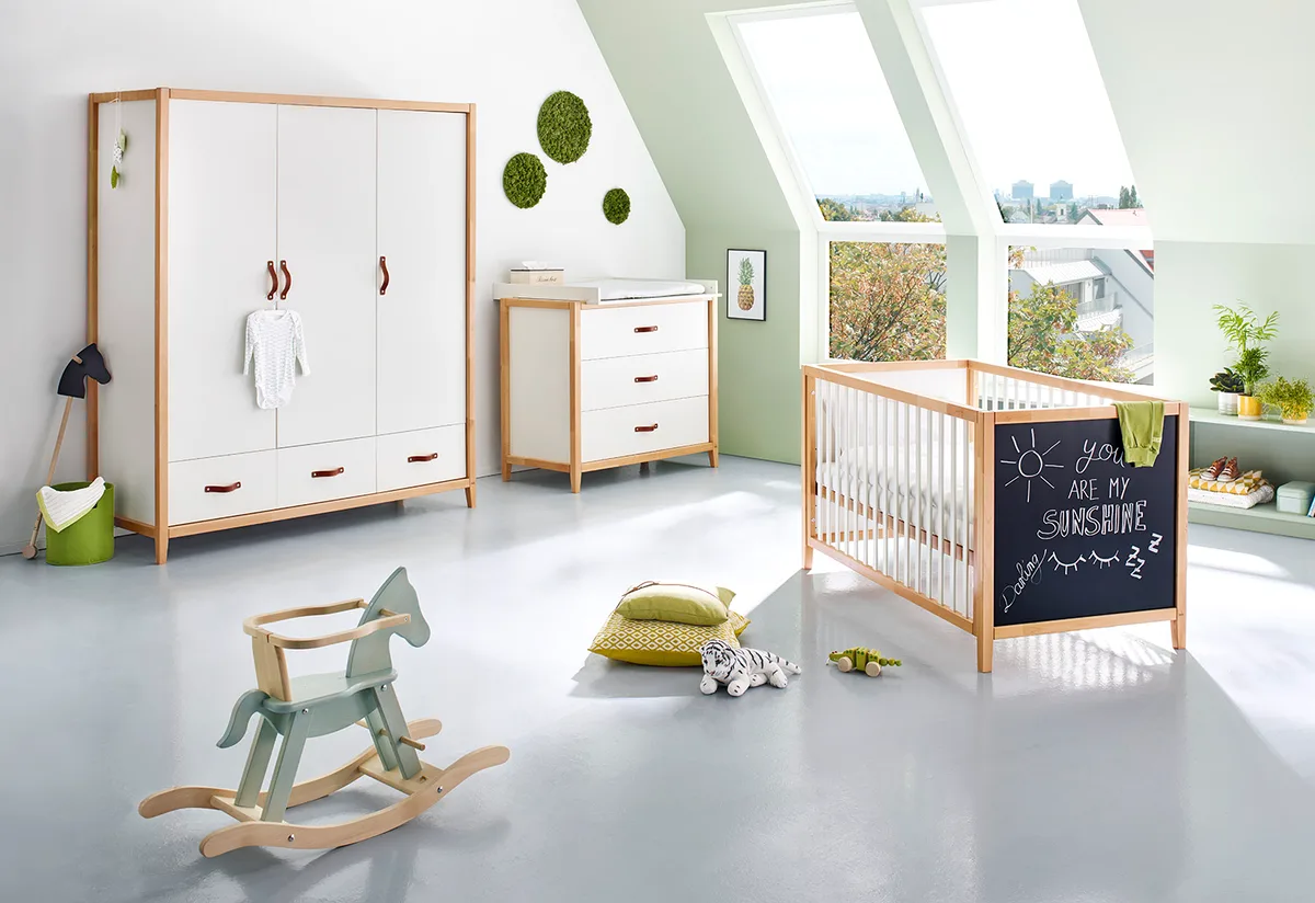 Pinolino Kindermöbel-Set, groß und breit mit Kreidetafel (3-teilig), Calimero - Bild 1